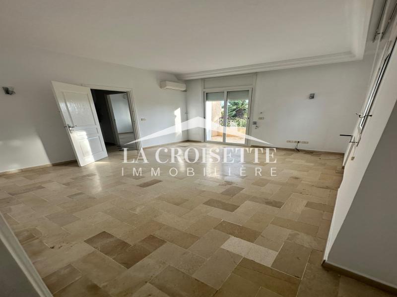 Villa S+3 à La Soukra